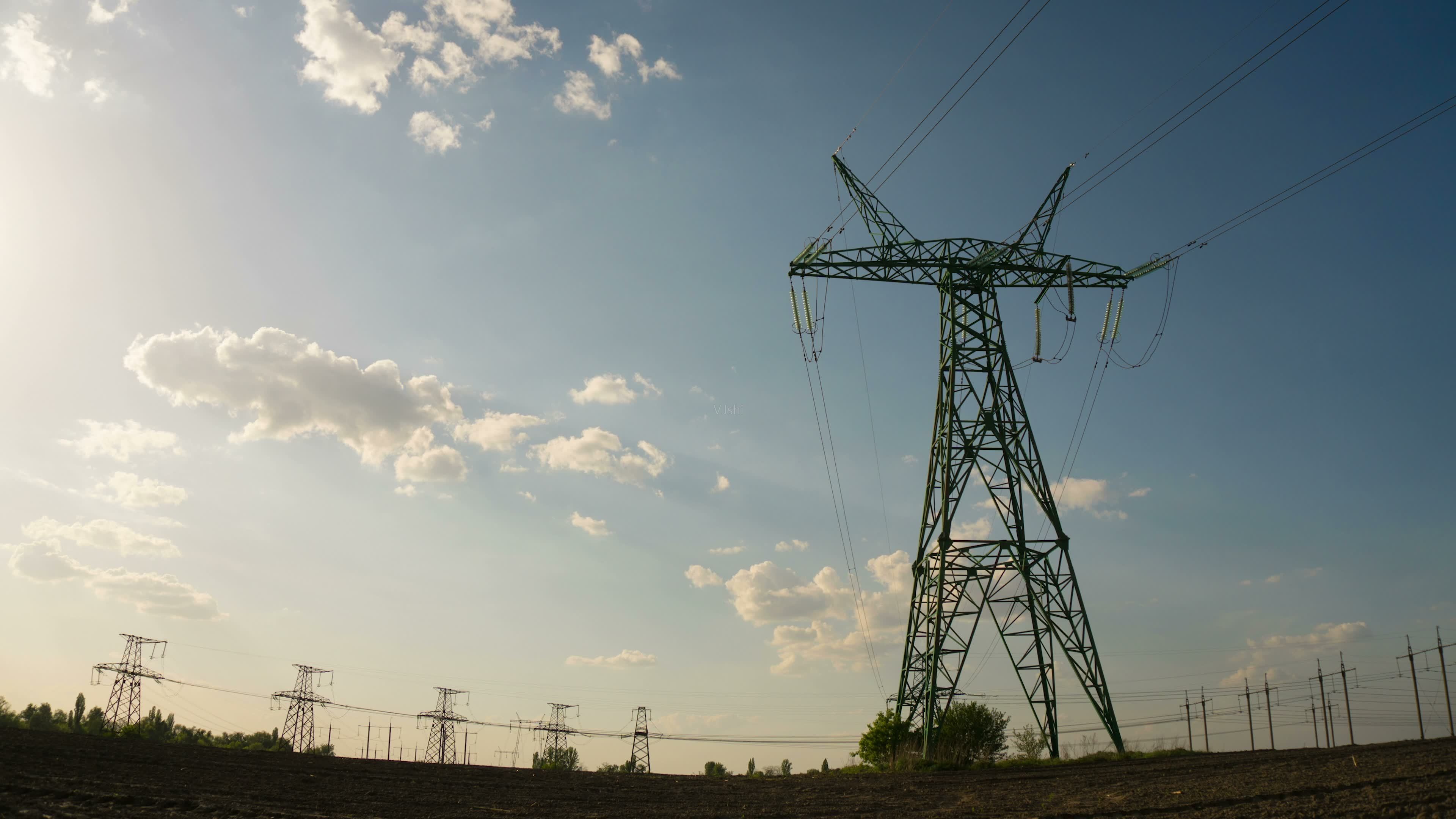 區(qū)域能源互聯(lián)網(wǎng) 配電網(wǎng)發(fā)展的高級形態(tài)